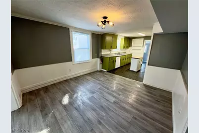 142 Beaver Court, Amherst, OH 44001 - Photo 5