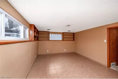 23993 Fairlawn Drive, North Olmsted, OH 44070 - Photo 9