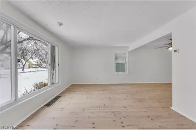 19518 Shakerwood Road, Beachwood, OH 44122 - Photo 7