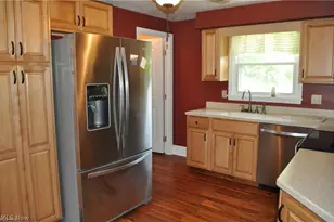 7615 Stuhldreher St NW, Massillon, OH 44646 - Photo 3