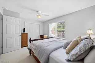 246 Village Ct, Columbiana, OH 44408 - Photo 11