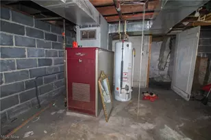 2226 Mahoning Ave, Warren, OH 44483 - Photo 29