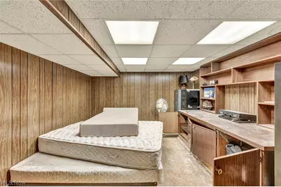 21818 Royalton Road, Strongsville, OH 44149 - Photo 45