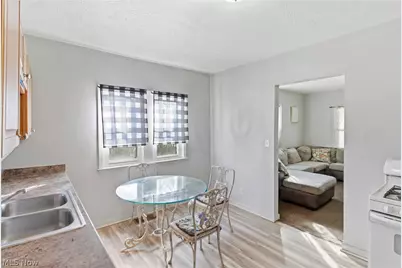 4025 E 144th Street, Loveland, OH 44128 - Photo 9