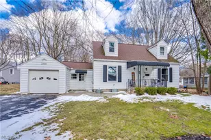 3355 Sycamore Dr, Stow, OH 44224 - Photo 1