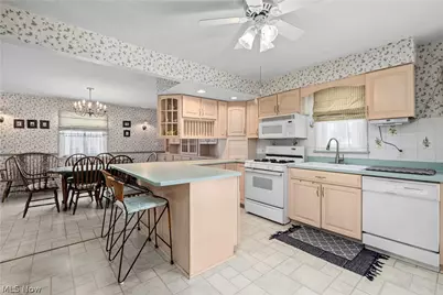 3226 Stanfield Drive, Parma, OH 44134 - Photo 3