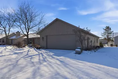 32933 Woodspring Circle, North Ridgeville, OH 44039 - Photo 3