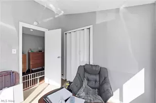 328 E 238th St, Euclid, OH 44123 - Photo 5