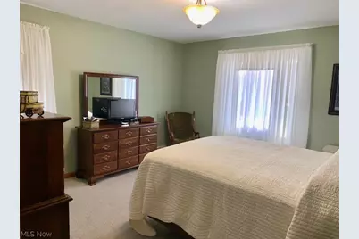 908 Banfield Avenue, Toronto, OH 43964 - Photo 23