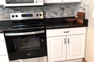 147 Village Ct, Columbiana, OH 44408 - Photo 13