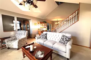 147 Village Ct, Columbiana, OH 44408 - Photo 9