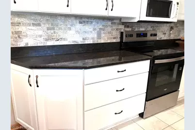 147 Village Court, Columbiana, OH 44408 - Photo 15