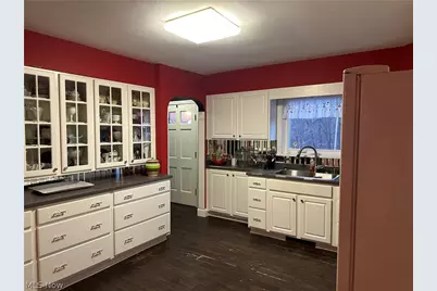 3192 Mogadore Road, Springfield, OH 44312 - Photo 7