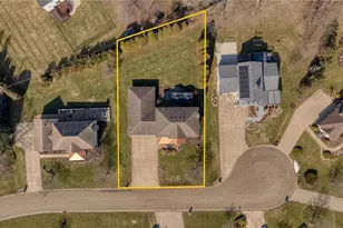 5229 Violet Knoll Ave NE, Canton, OH 44705 - Photo 3