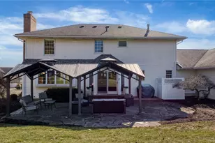 5229 Violet Knoll Ave NE, Canton, OH 44705 - Photo 9