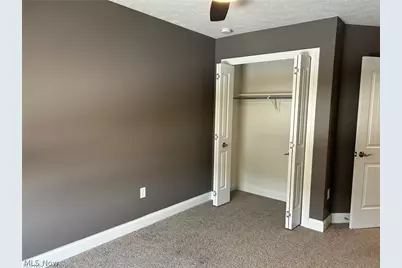 937 Crockett Circle, Canal Fulton, OH 44614 - Photo 9