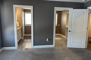 937 Crockett Cir, Canal Fulton, OH 44614 - Photo 5