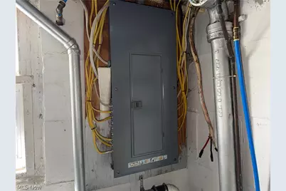 403 Burrows Avenue, East Liverpool, OH 43920 - Photo 39