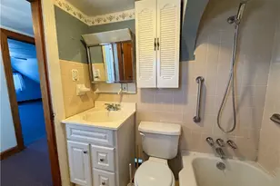 403 Burrows Ave, East Liverpool, OH 43920 - Photo 31