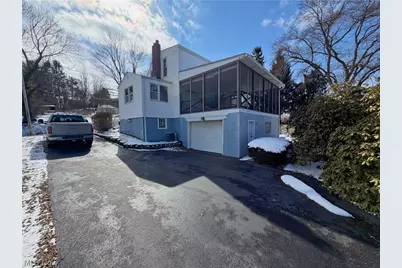 403 Burrows Avenue, East Liverpool, OH 43920 - Photo 5