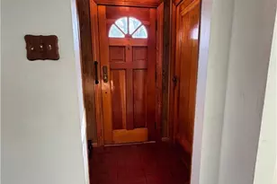 403 Burrows Ave, East Liverpool, OH 43920 - Photo 17