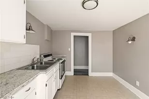 1820 Malasia Rd, Akron, OH 44305 - Photo 13