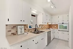 4699 W Bath Rd, Akron, OH 44333 - Photo 15