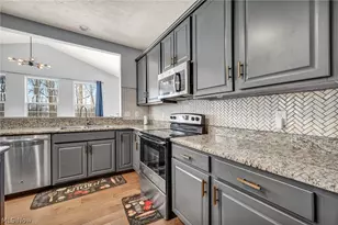 10400 Maryland St, Aurora, OH 44202 - Photo 7