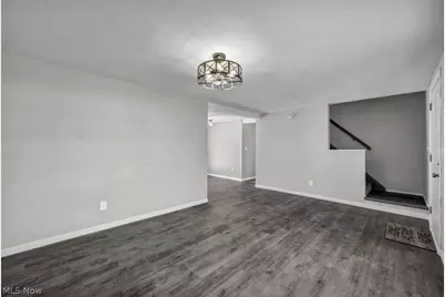 4890 Northwood Drive, Sheffield Lake, OH 44054 - Photo 9