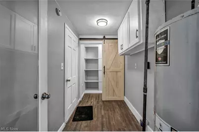 4890 Northwood Drive, Sheffield Lake, OH 44054 - Photo 19