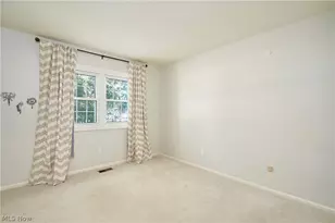 1205 Mallard Pond Circle, Grandview Heights, OH 44147 - Photo 25