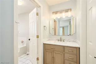 1205 Mallard Pond Circle, Grandview Heights, OH 44147 - Photo 21