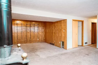 156 W Ingleside Drive, Akron, OH 44319 - Photo 23