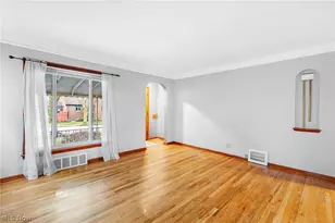 4167 W 62nd St, Loveland, OH 44144 - Photo 5