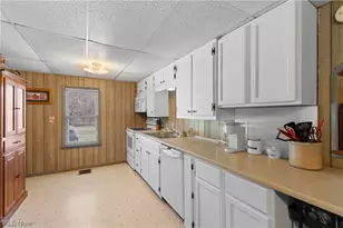 29395 Beitler Rd, Dennison, OH 44621 - Photo 13