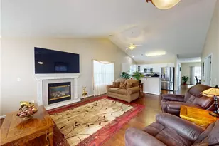 609 Beacon Dr, Painesville, OH 44077 - Photo 3