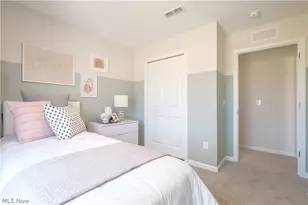 3544 Bushwillow Dr, Green, OH 44685 - Photo 9