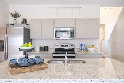 3544 Bushwillow Drive, Green, OH 44685 - Photo 5