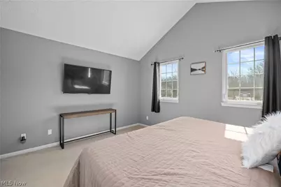 27226 S Emerald Oval, Olmsted Twp, OH 44138 - Photo 25