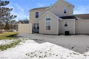 27226 S Emerald Ovl, Olmsted Twp, OH 44138 - Photo 31