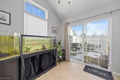 27226 S Emerald Oval, Olmsted Twp, OH 44138 - Photo 17