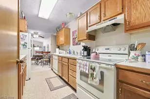 12714 Potomac Pl NW, Uniontown, OH 44685 - Photo 5