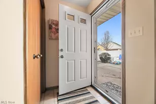 12714 Potomac Pl NW, Uniontown, OH 44685 - Photo 3