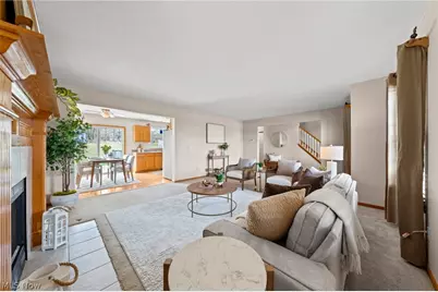 7347 Meadowhaven Drive, Chippewa Lake, OH 44215 - Photo 9