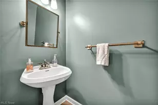 5551 Brook Run Dr, Medina, OH 44256 - Photo 37