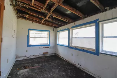 17638 Laurel Avenue, Lake Milton, OH 44429 - Photo 15