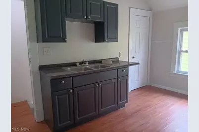 3451 W 63rd Street #up, Loveland, OH 44102 - Photo 3