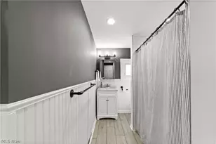 2236 Richland Ave, Oakwood, OH 44107 - Photo 19