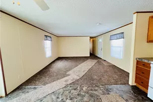 10175 Oyster Rd, Alliance, OH 44601 - Photo 11