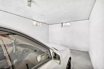 627 Lincoln Avenue, Barberton, OH 44203 - Photo 31